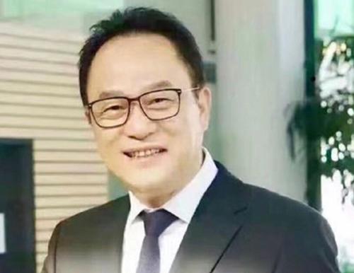 吳光明榮獲全國抗擊新冠肺炎疫情民營經(jīng)濟(jì)先進(jìn)個(gè)人