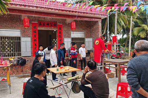  瓊海泰伯書院大年祭祠走筆